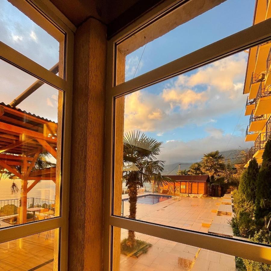 Astan Hotel Gagra Exterior foto