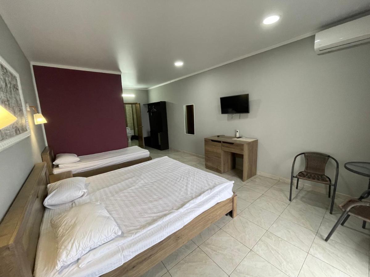 Astan Hotel Gagra Exterior foto