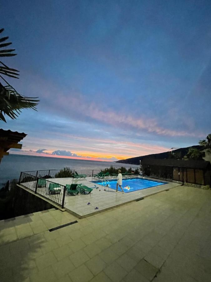 Astan Hotel Gagra Exterior foto