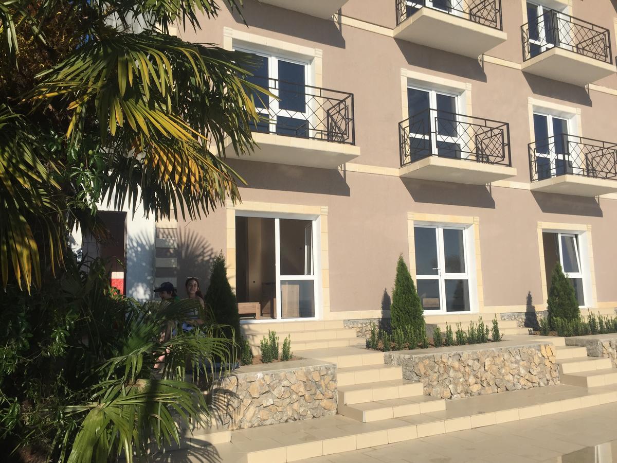 Astan Hotel Gagra Exterior foto